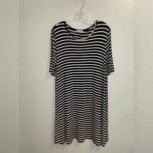 Mary Square Women's Size Large Striped Swing Dress Knee Length Short Sleeve EUC